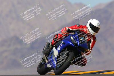 media/Oct-03-2022-Moto Forza (Mon) [[5f077a3730]]/Intermediate Group/Session 4 (Turn 9)/